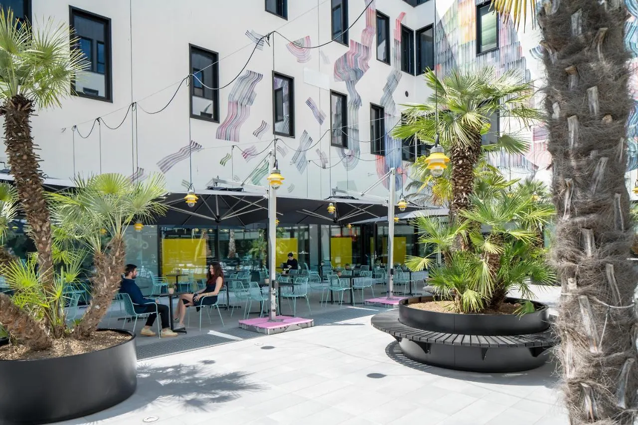 ****  The Social Hub Bologna Hotel Italy