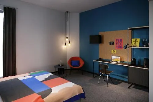 The Social Hub Bologna Hotel Italy