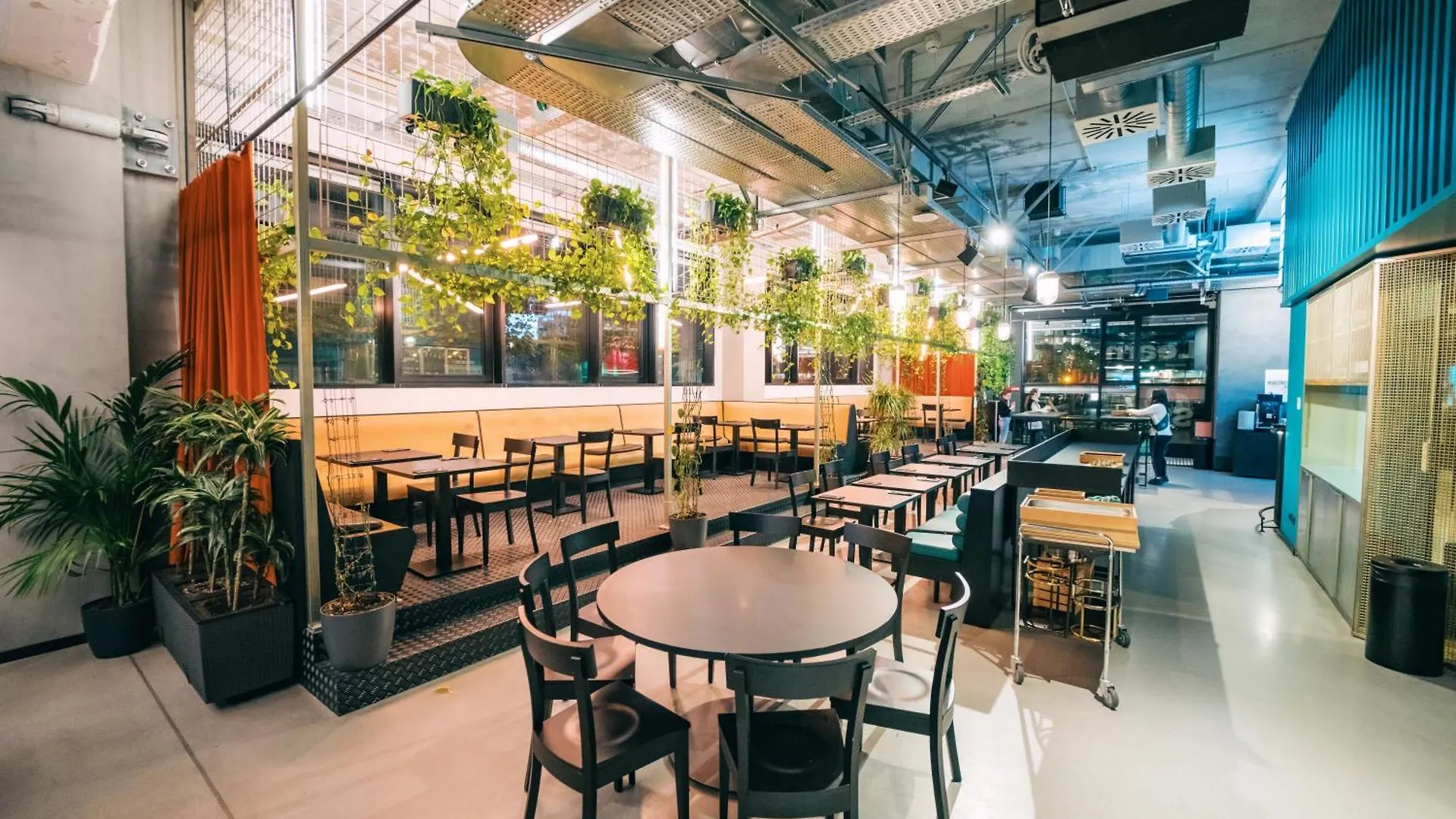 מלון The Social Hub בולוניה איטליה