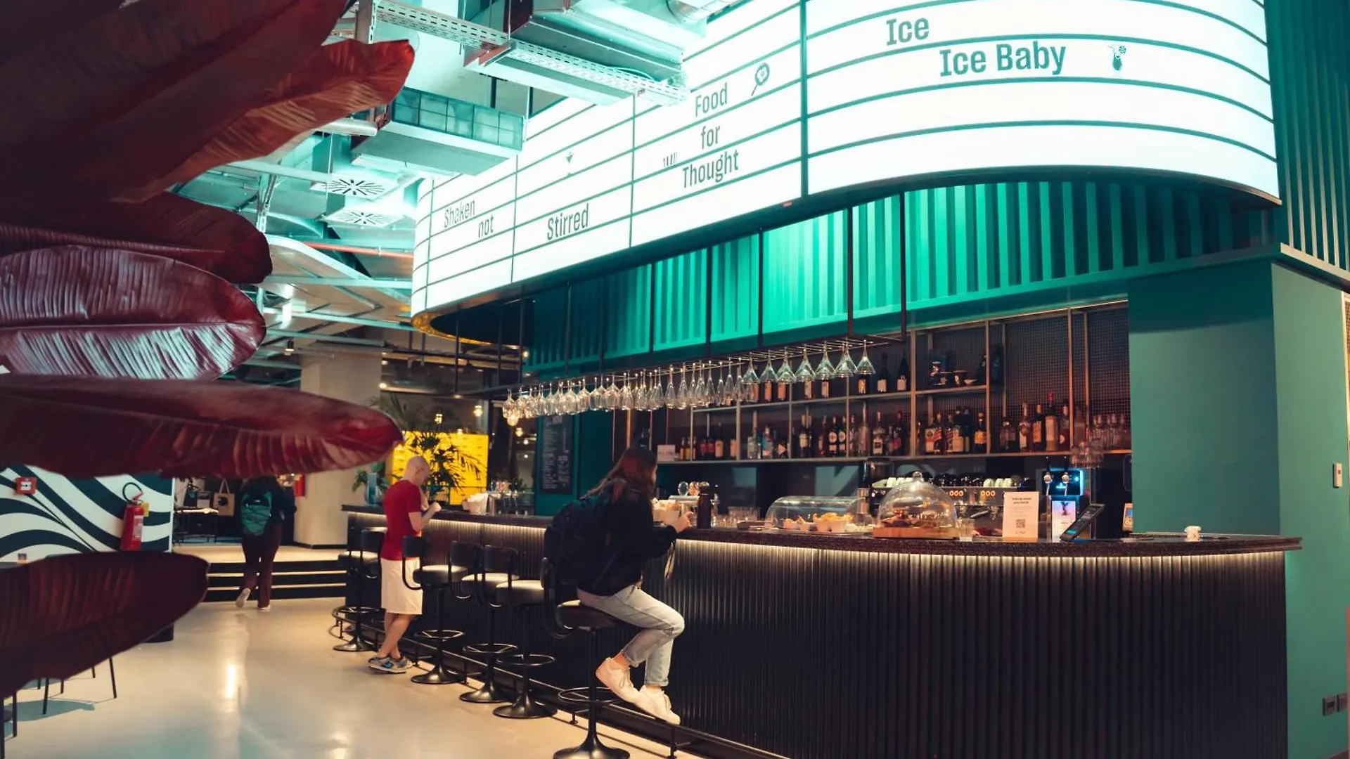 ****  The Social Hub Bologna Hotel Italy